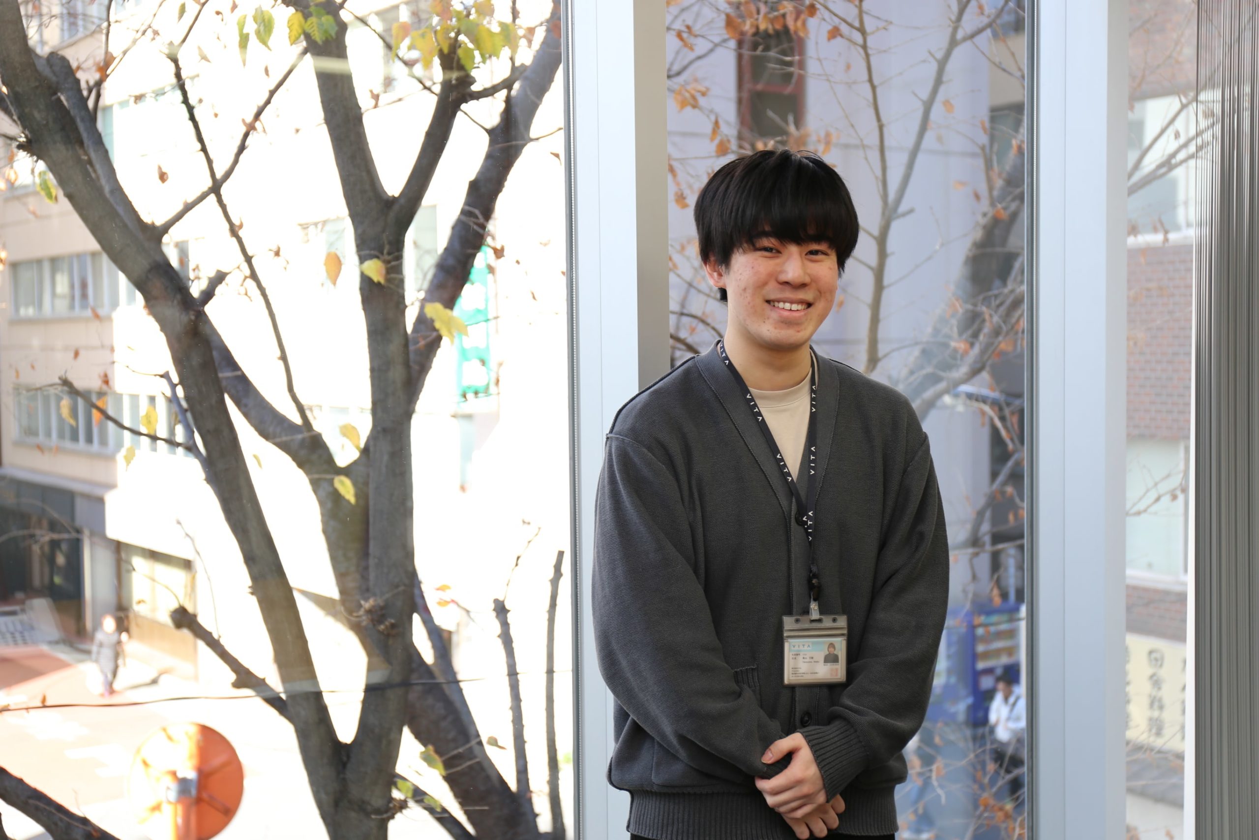 staff_noz01-min